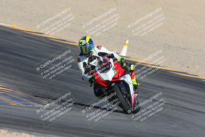 media/Nov-15-2024-CVMA Friday Practice (Fri) [[b142d29251]]/4-Group 4 and Trackday/Session 2 (Turn 10)/